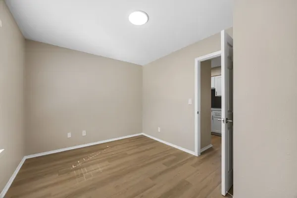 $125,000 | 3012 Whisper Oaks Lane, Unit J, Georgetown, TX 78628