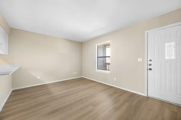 $125,000 | 3012 Whisper Oaks Lane, Unit J, Georgetown, TX 78628
