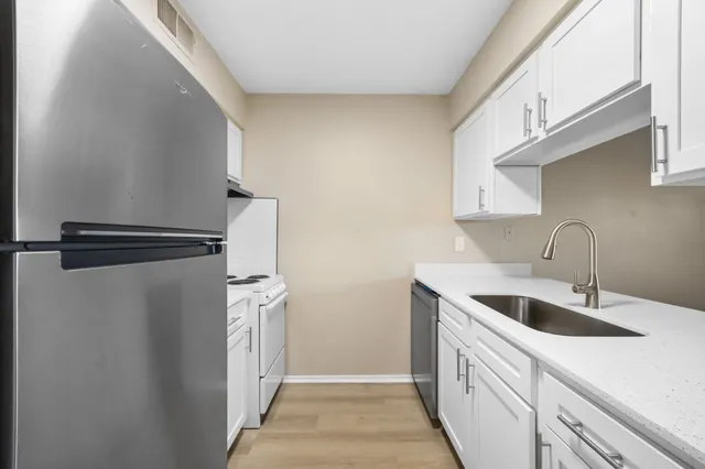 $140,000 | 3012 Whisper Oaks Lane, Unit J, Georgetown, TX 78628