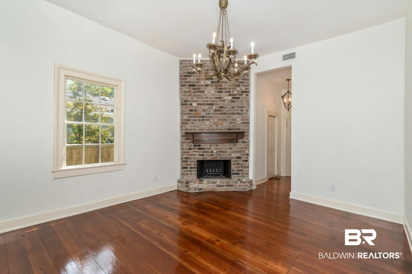 150 South Dearborn Street Mobile, AL 36602 - Photo 38 of 58