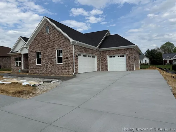 $644,900 | 3019 Masters Drive, Floyds Knobs, IN 47119