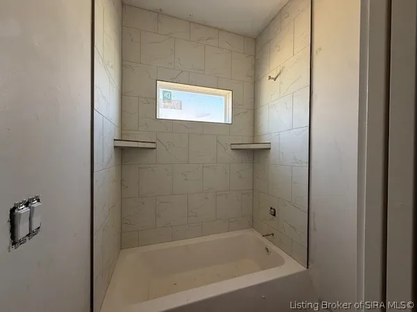 $644,900 | 3019 Masters Drive, Floyds Knobs, IN 47119