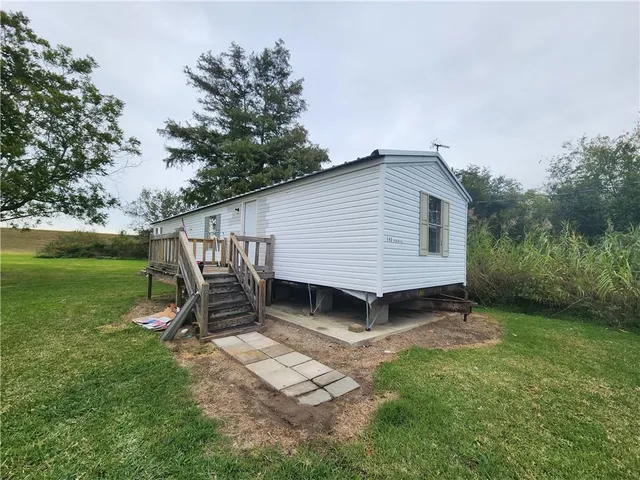 $1,200 | 145 Rambling Road, Buras, LA 70041