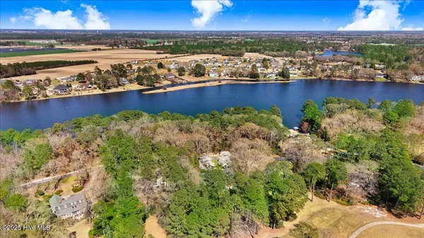 $1,185,000 | 618 Lakeshore Drive, Goldsboro, NC 27534