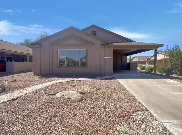$300,000 | 6512 South Sawgrass Drive, Chandler, AZ 85249