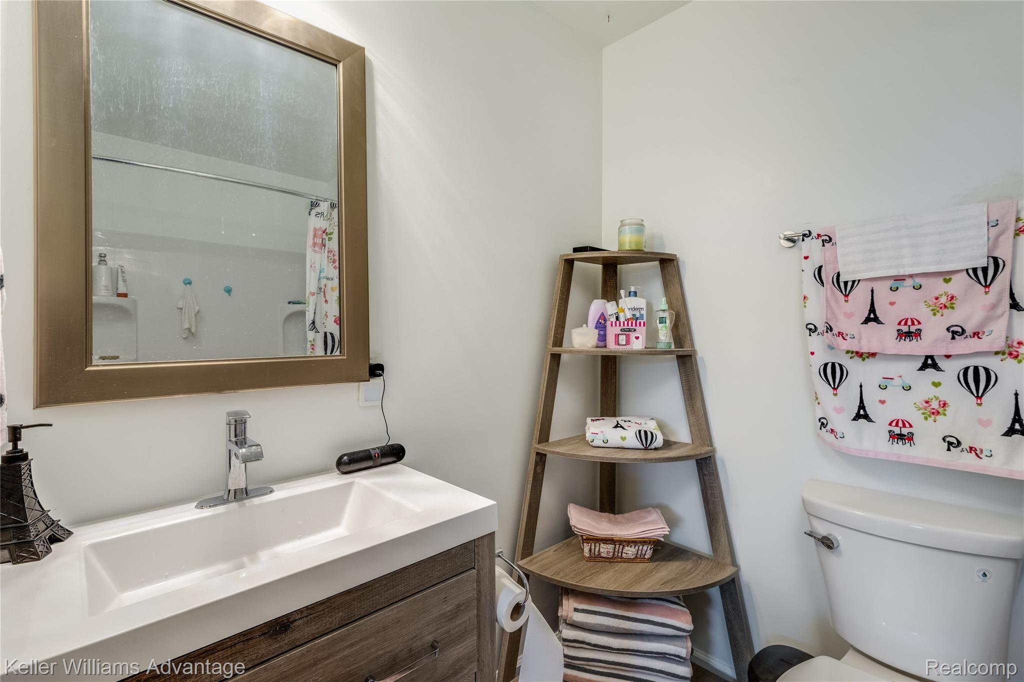 3604 South Merriman Road Wayne, MI 48184 - Photo 19 of 32 DSC_3922.jpg