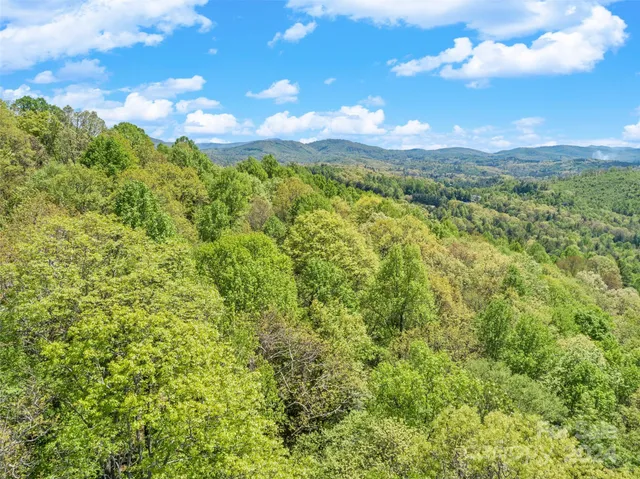 $649,000 | 9999 Gouges Creek Road, Spruce Pine, NC 28777