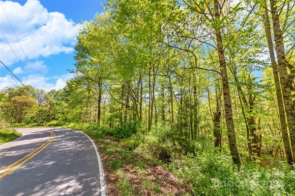 $649,000 | 9999 Gouges Creek Road, Spruce Pine, NC 28777