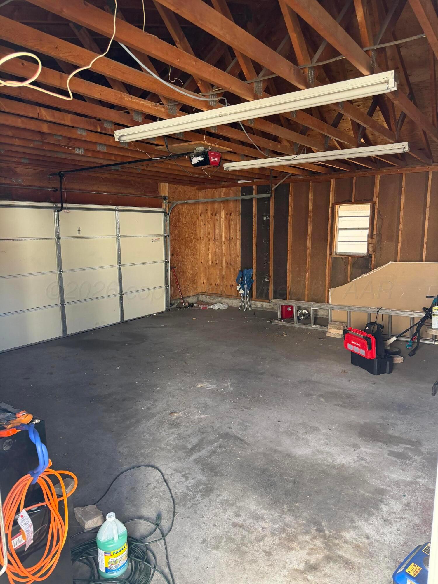 215 Hickory Street Borger, TX 79007 - Photo 15 of 18 a view of a room with gym equipment