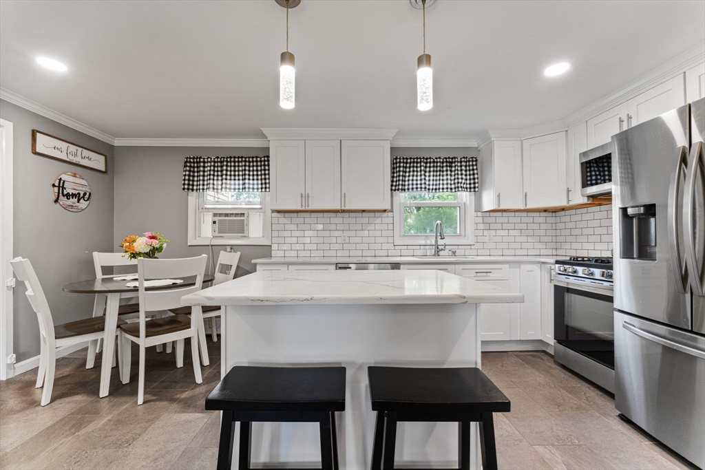 36 Porter Road Marlborough, MA 01752 - Photo 3 of 29 Gallery Image 3