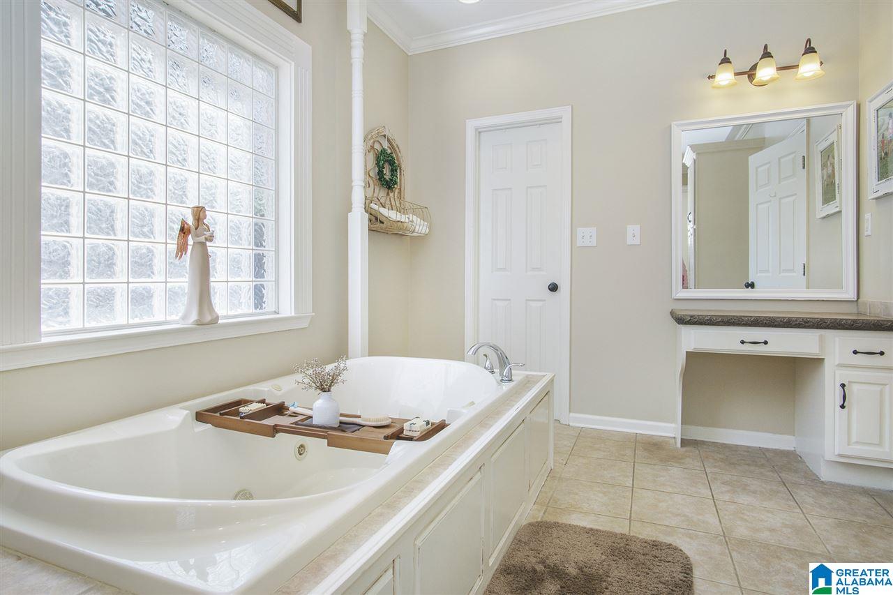 113 Oak Ridge Lane Clanton, AL 35045 - Photo 19 of 50