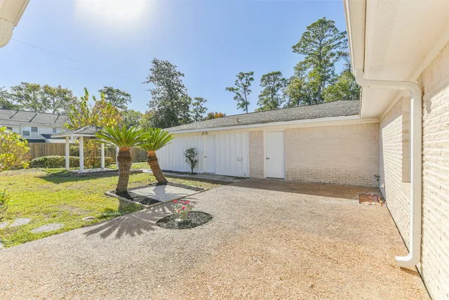 $310,000 | 422 Dover Lane, Spring, TX 77373