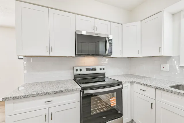 $310,000 | 422 Dover Lane, Spring, TX 77373