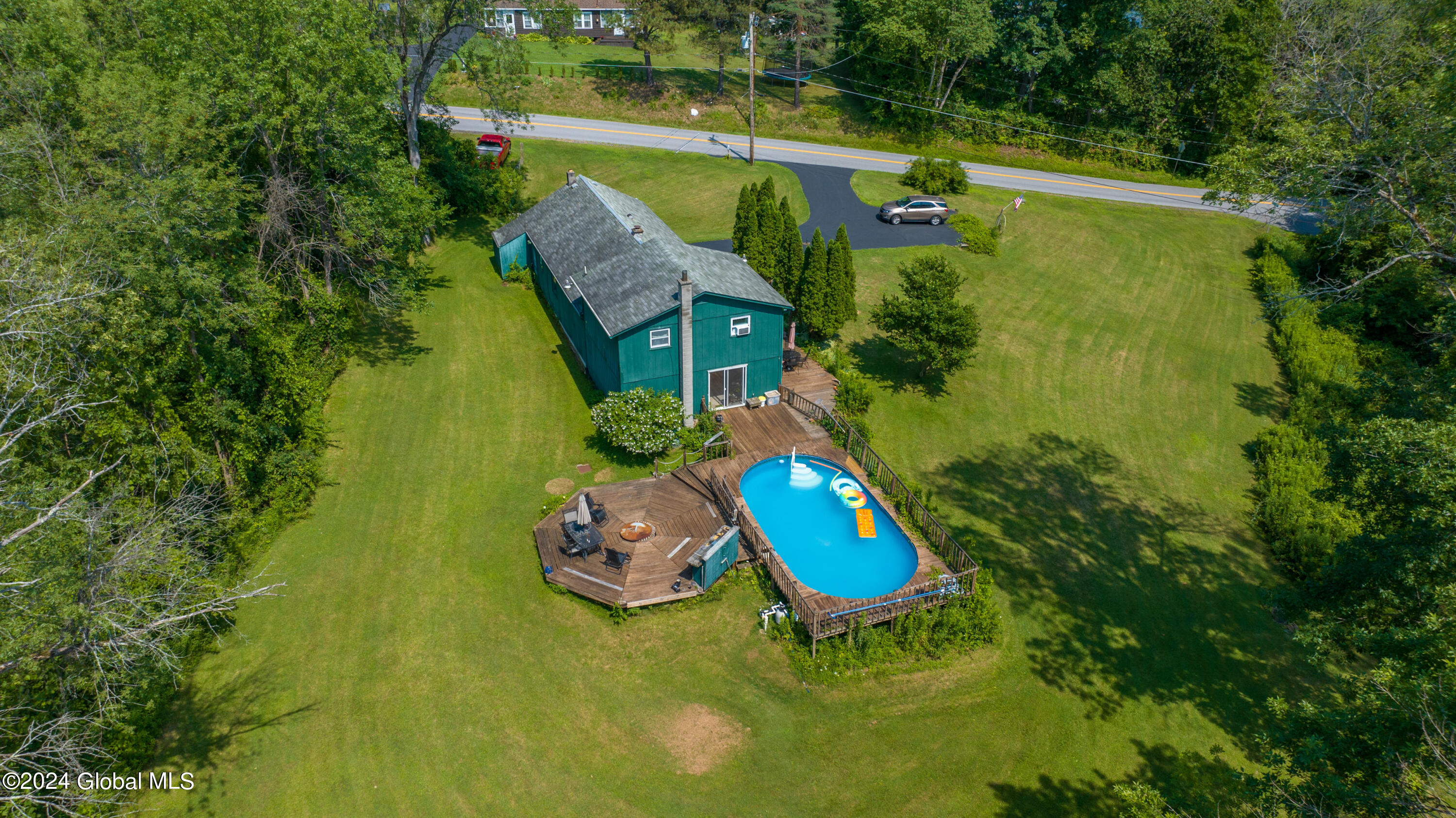 134 Manning Road Malta, NY 12020 - Photo 24 of 31 ManningRoad-13