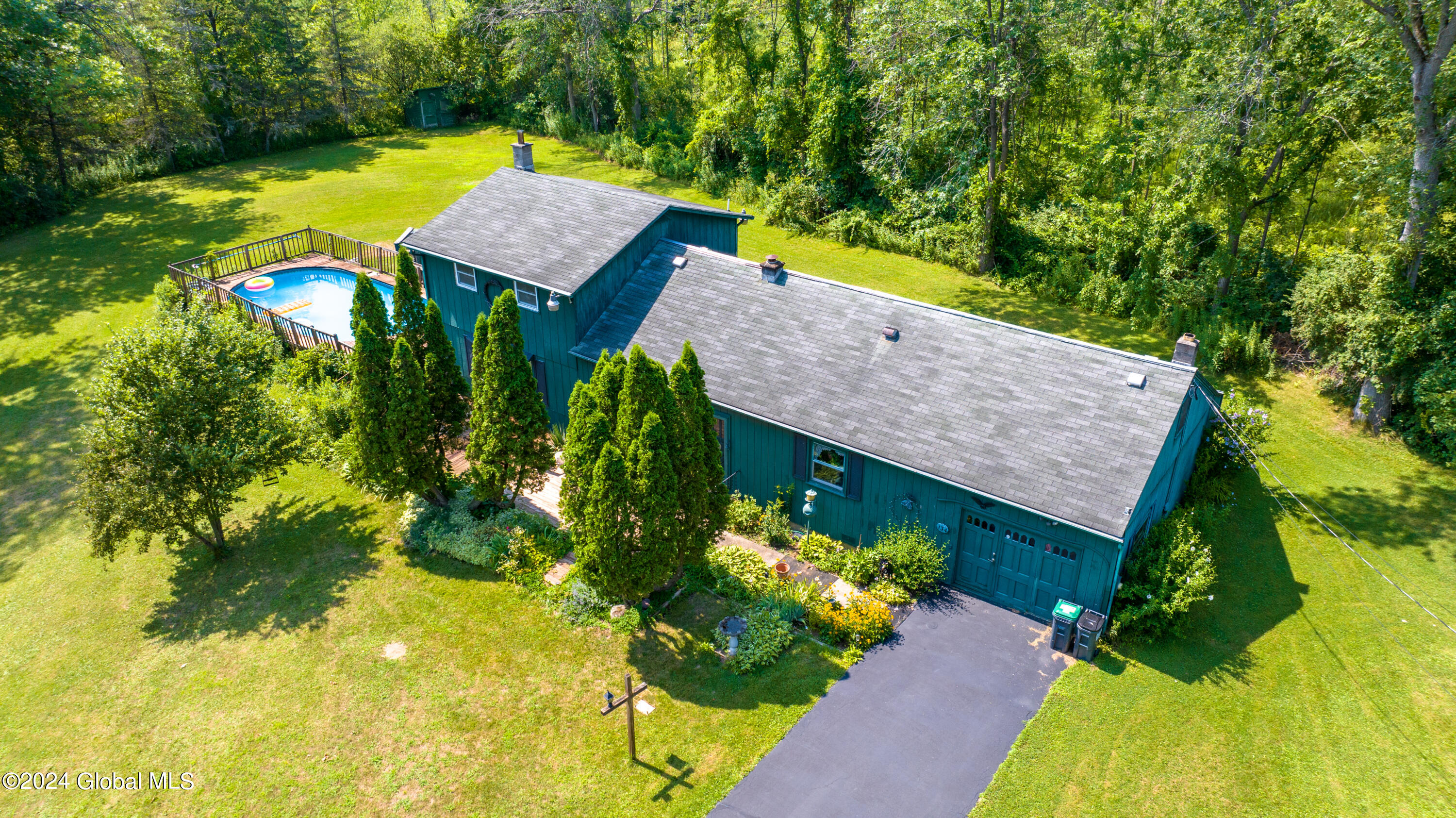 134 Manning Road Malta, NY 12020 - Photo 5 of 31 ManningRoad-05