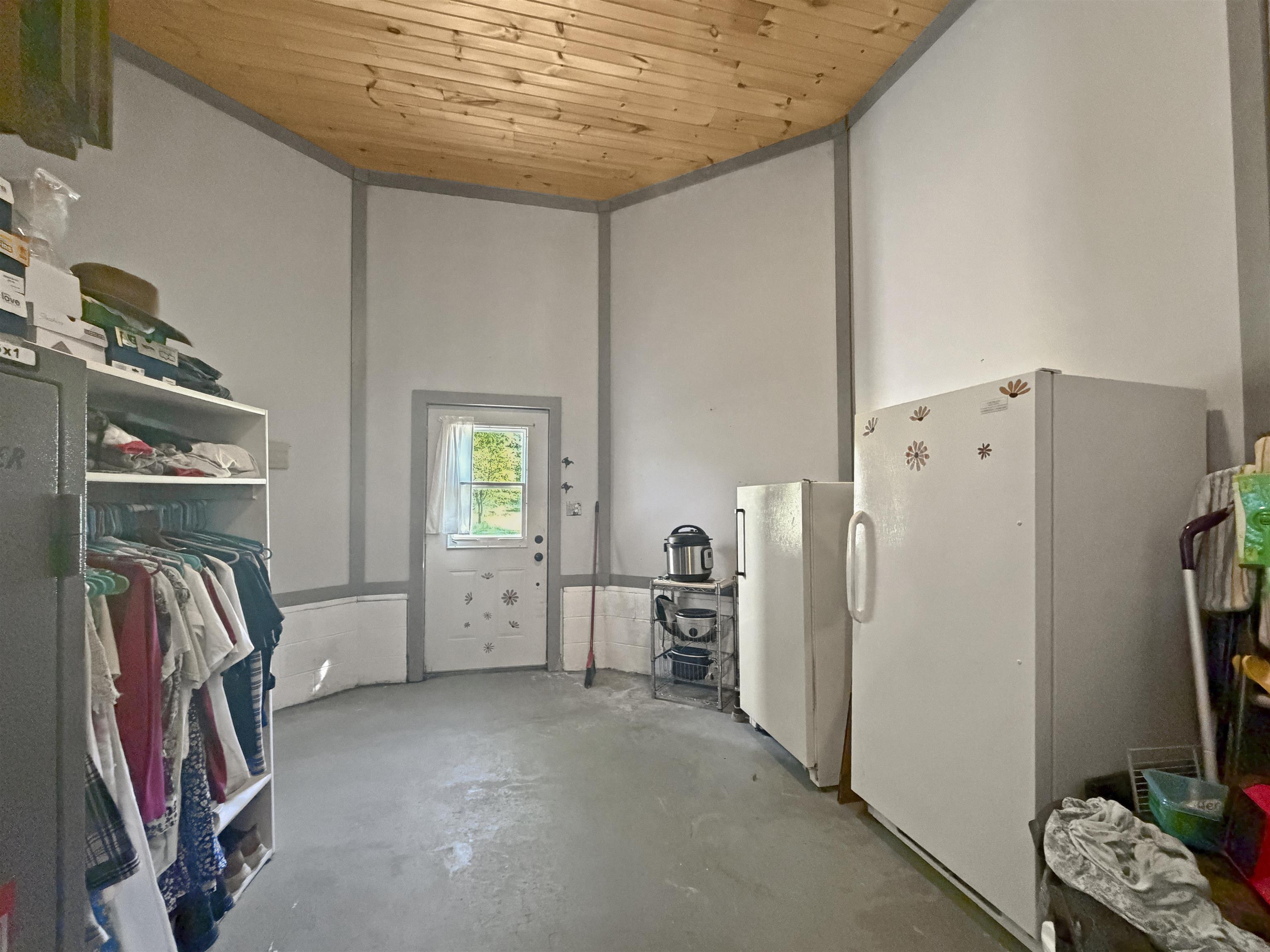 13195 Pak Road Bear Lake, MI 49614 - Photo 25 of 37 1947231-18af7c60-051b-44a0-84ce-5796374e3b15.JPG