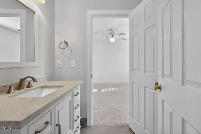 $1,225,000 | 106 Circle On The Green, Cary, NC 27519