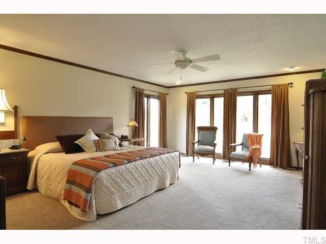 3004 Allenby Drive Raleigh, NC 27604 - Photo 5 of 10 Gallery Image 5