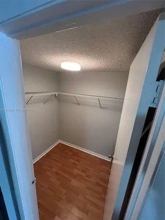 $1,950 | 11232 Southwest 12th Street, Unit 201, Pembroke Pines, FL 33025