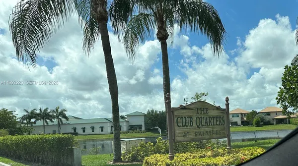 $1,950 | 11232 Southwest 12th Street, Unit 201, Pembroke Pines, FL 33025