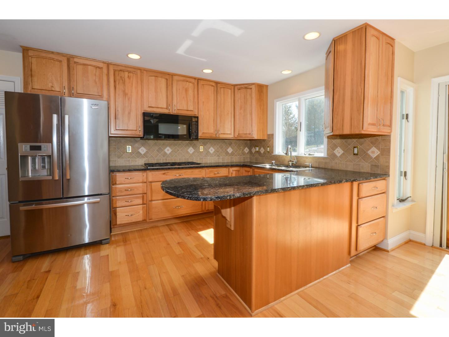 259 Rock Run Road Yardley, PA 19067 - Photo 11 of 25 Kitchen