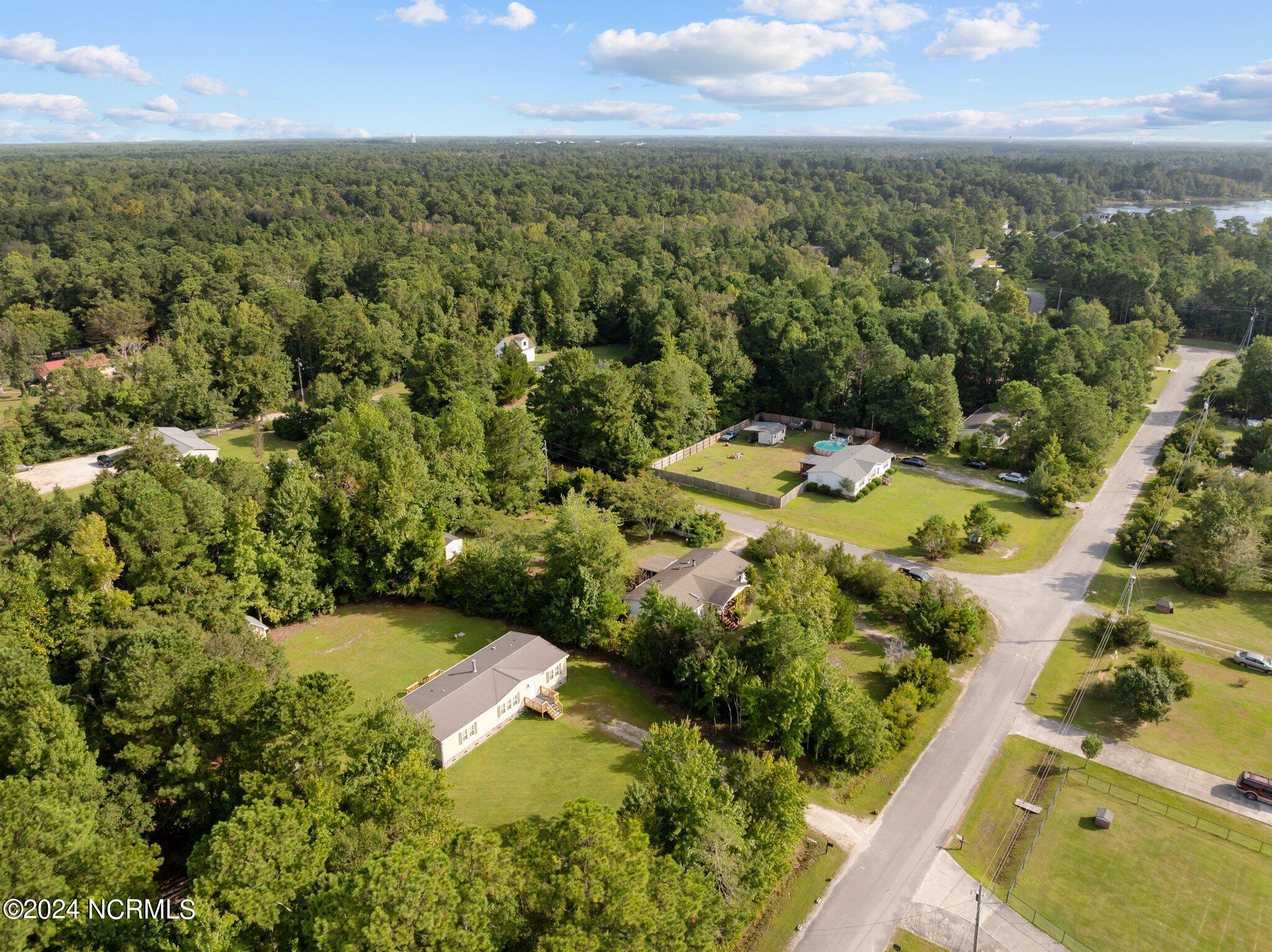 110 Shelley Road Hampstead, NC 28443 - Photo 14 of 56 110 Shelley Rd