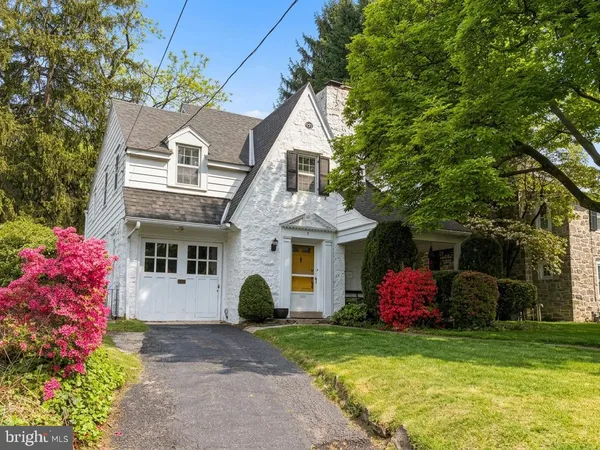 $350,000 | 9 West Essex Avenue, Lansdowne, PA 19050