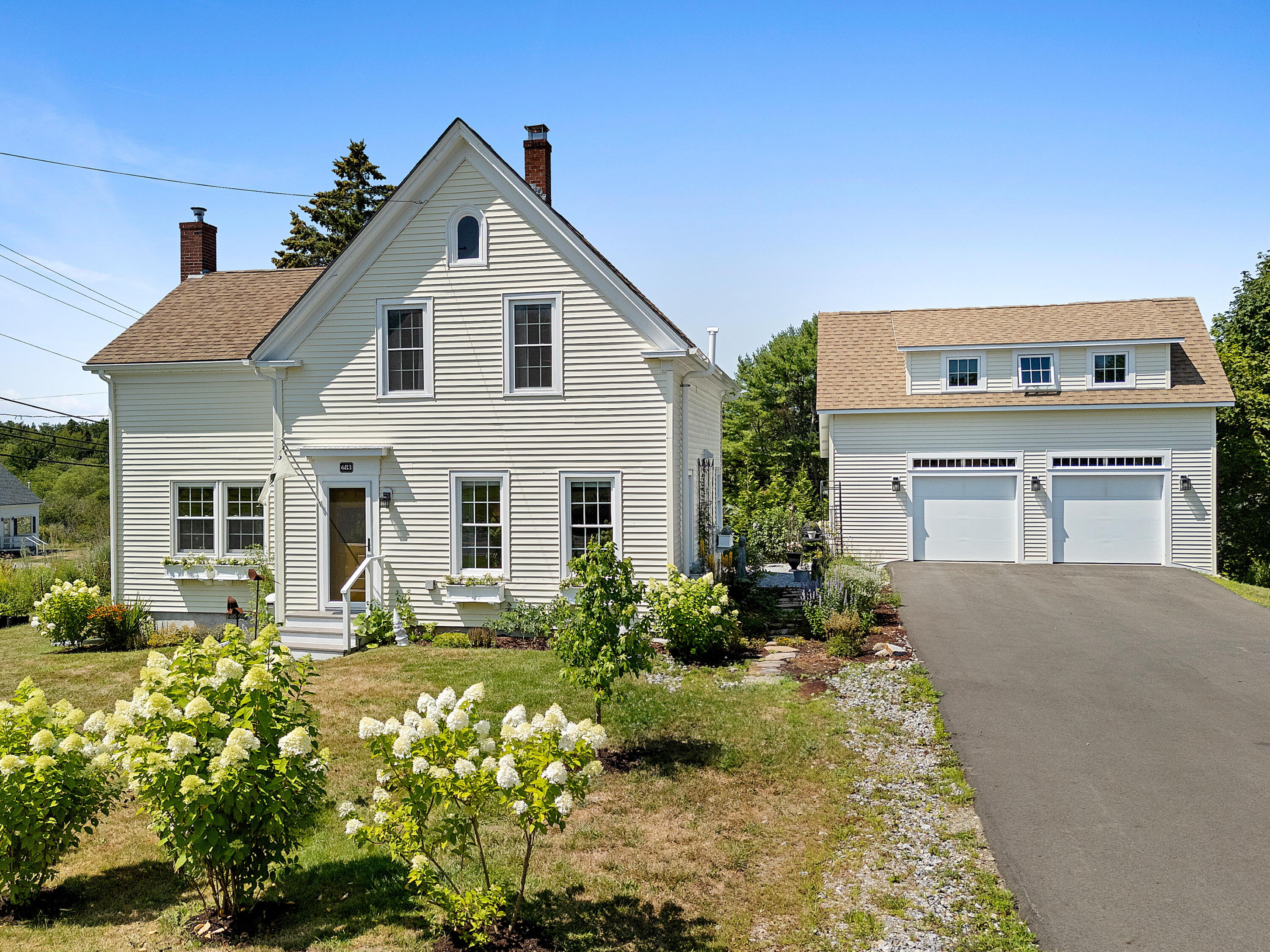 683 Spruce Head Road Spruce Head, ME 04859 - Photo 5 of 33 DJI_20250815122451_0870_D