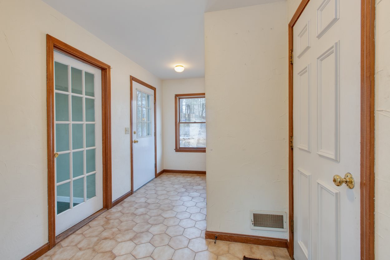 30 Long Pond Road Dunbarton, NH 03046 - Photo 20 of 40