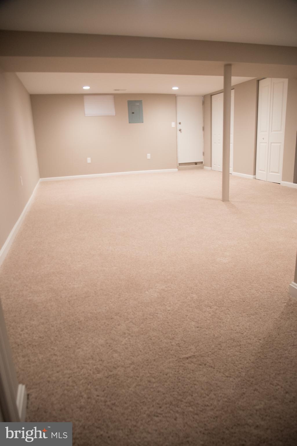 4130 Fairfax Road Baltimore, MD 21216 - Photo 27 of 30 a view of an empty room