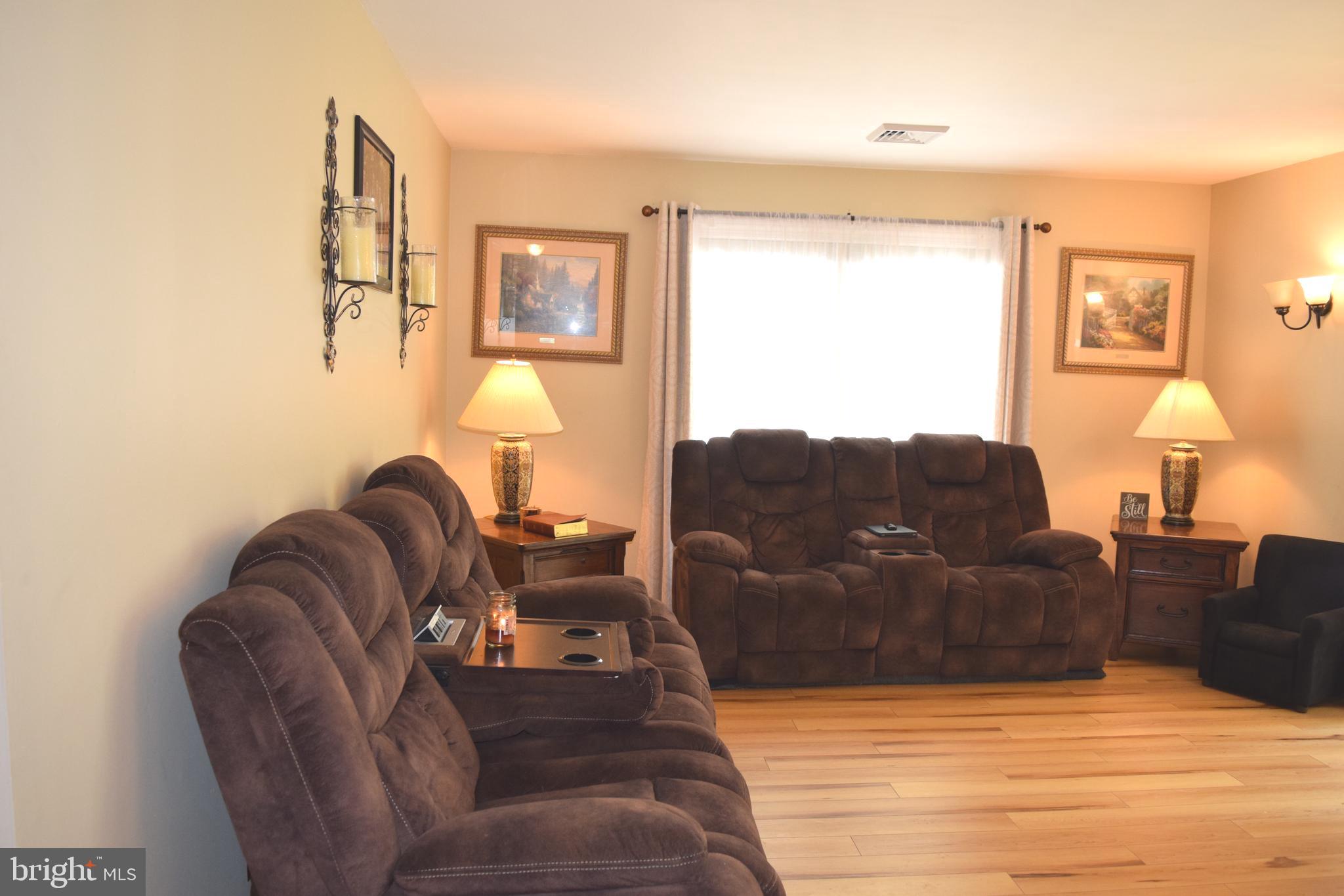 205 Goods Road Conestoga, PA 17516 - Photo 15 of 33 Living Room
