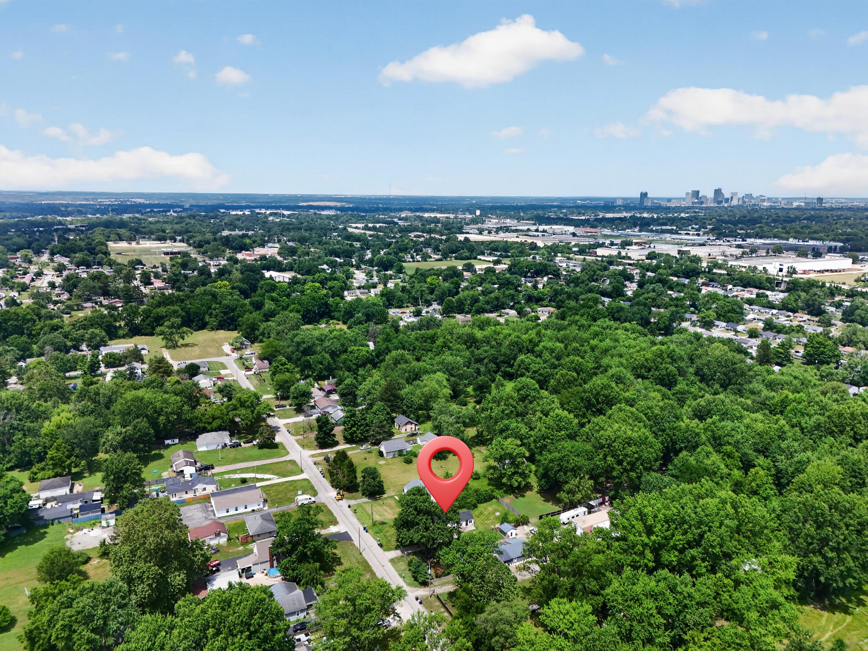 1678 Dewberry Road Columbus, OH 43207 - Photo 39 of 39 1678 Dewberry (Drone)-5