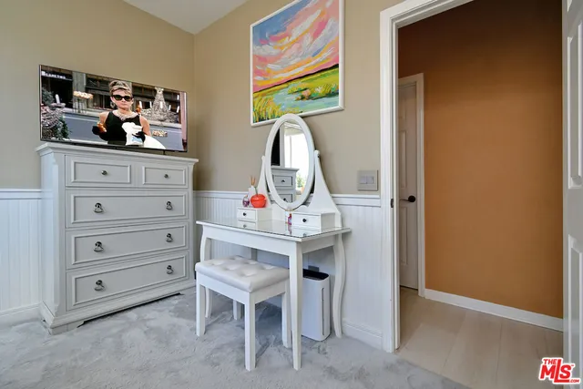 $1,295,000 | 3661 El Encanto Drive, Calabasas, CA 91302