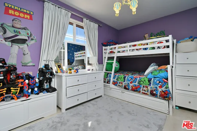 $1,295,000 | 3661 El Encanto Drive, Calabasas, CA 91302