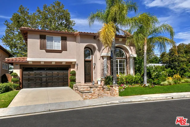 $1,295,000 | 3661 El Encanto Drive, Calabasas, CA 91302