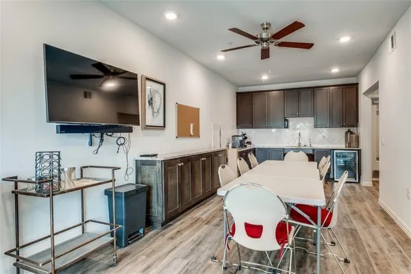 $425,000 | 1735 Wittington Place, Unit 1207, Farmers Branch, TX 75234