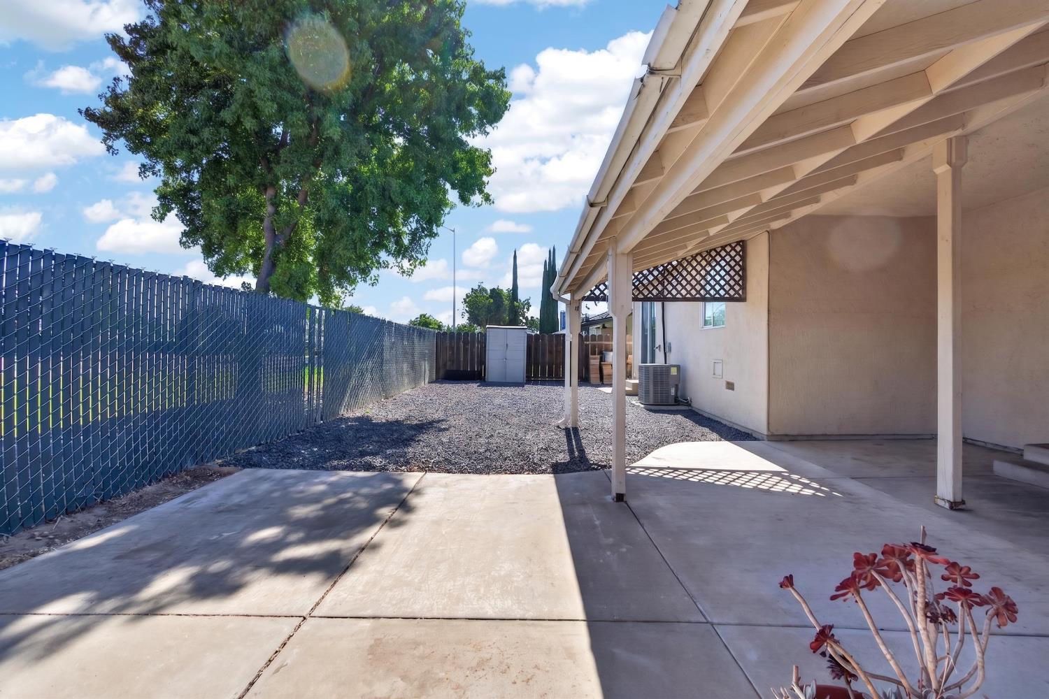 911 Toro Lane Lathrop, CA 95330 - Photo 40 of 45