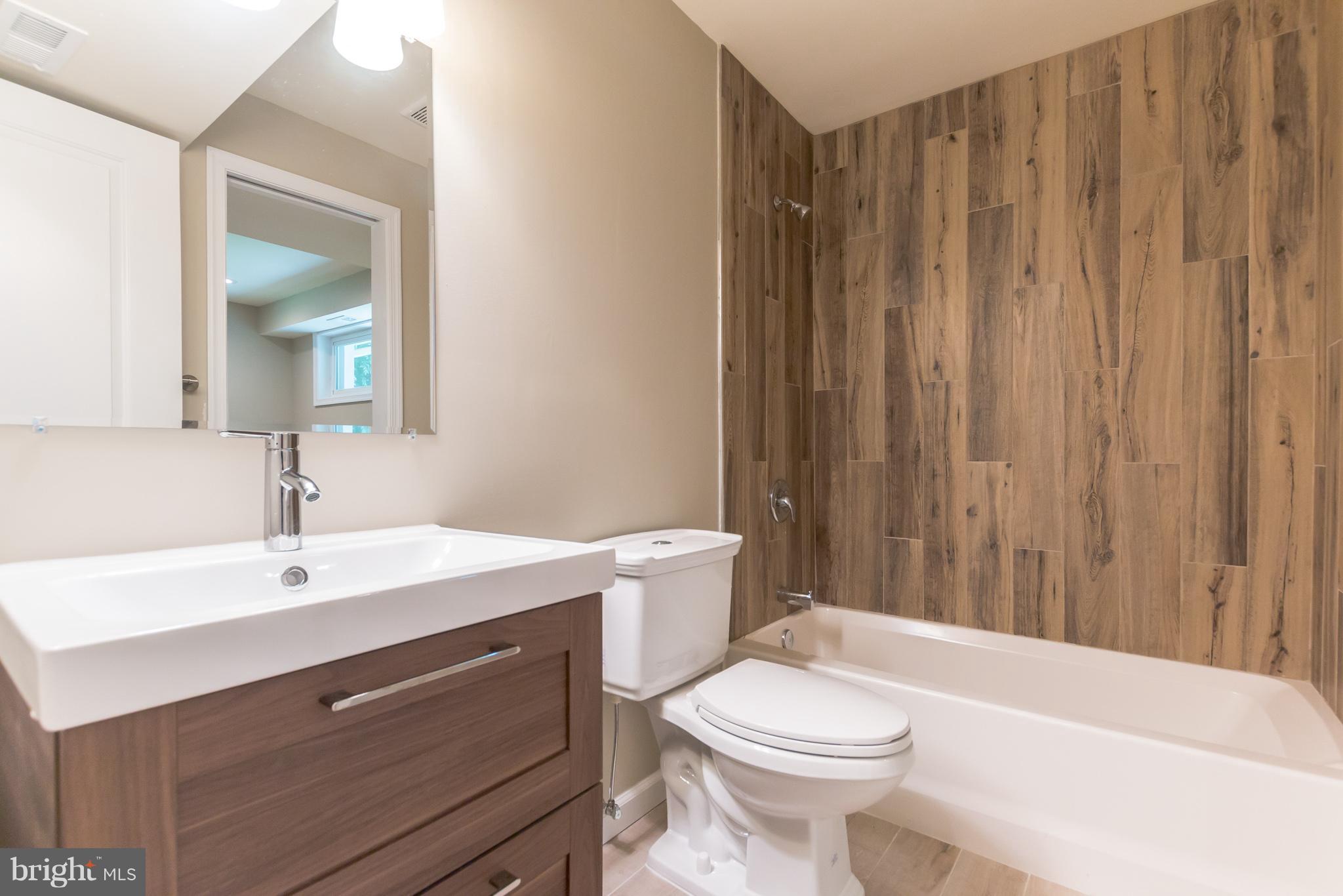 10309 Owen Brown Road Columbia, MD 21044 - Photo 13 of 21 Hall Bath