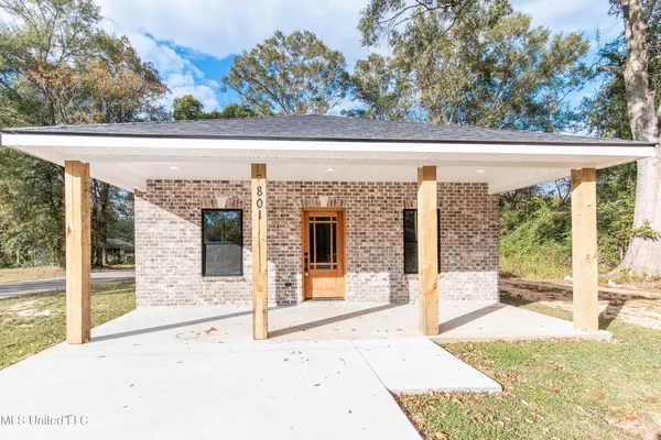 $210,000 | 801 4th Street, Picayune, MS 39466