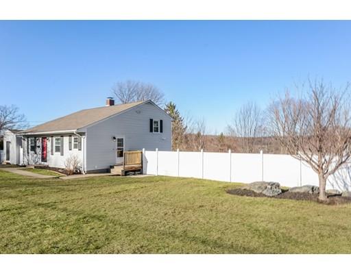 10 Winston Road Worcester, MA 01606 - Photo 2 of 26 Gallery Image 2