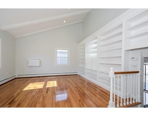 10 Winston Road Worcester, MA 01606 - Photo 3 of 26 Gallery Image 3
