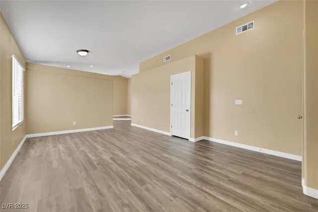 $1,950 | 2329 Avery Drive, Las Vegas, NV 89108