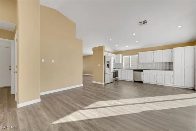 $1,950 | 2329 Avery Drive, Las Vegas, NV 89108