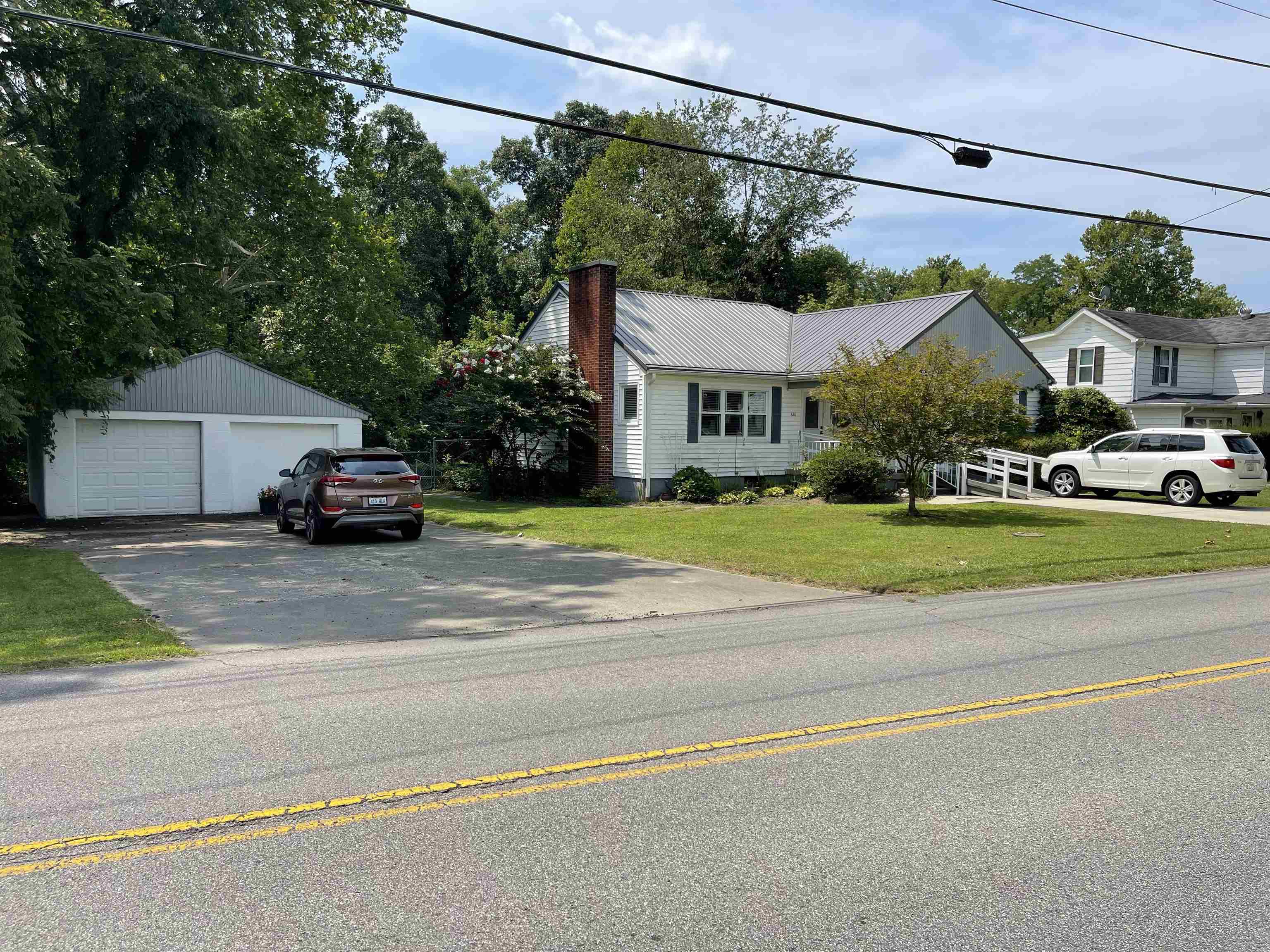 826 Raceland Avenue Raceland, KY 41169 - Photo 25 of 33