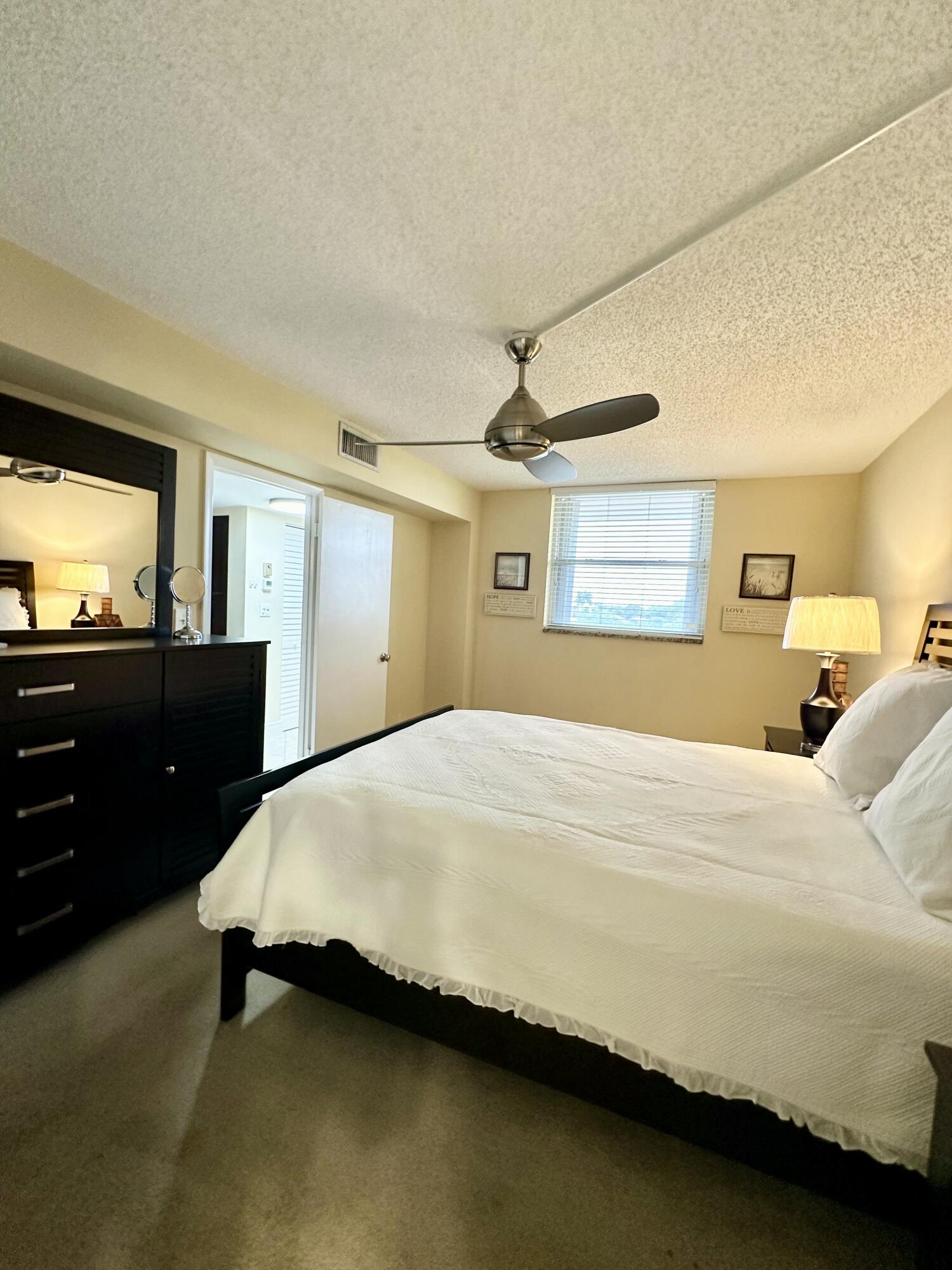 299 Northwest 52nd Terrace, Unit 422 Boca Raton, FL 33487 - Photo 25 of 39 IMG_7959
