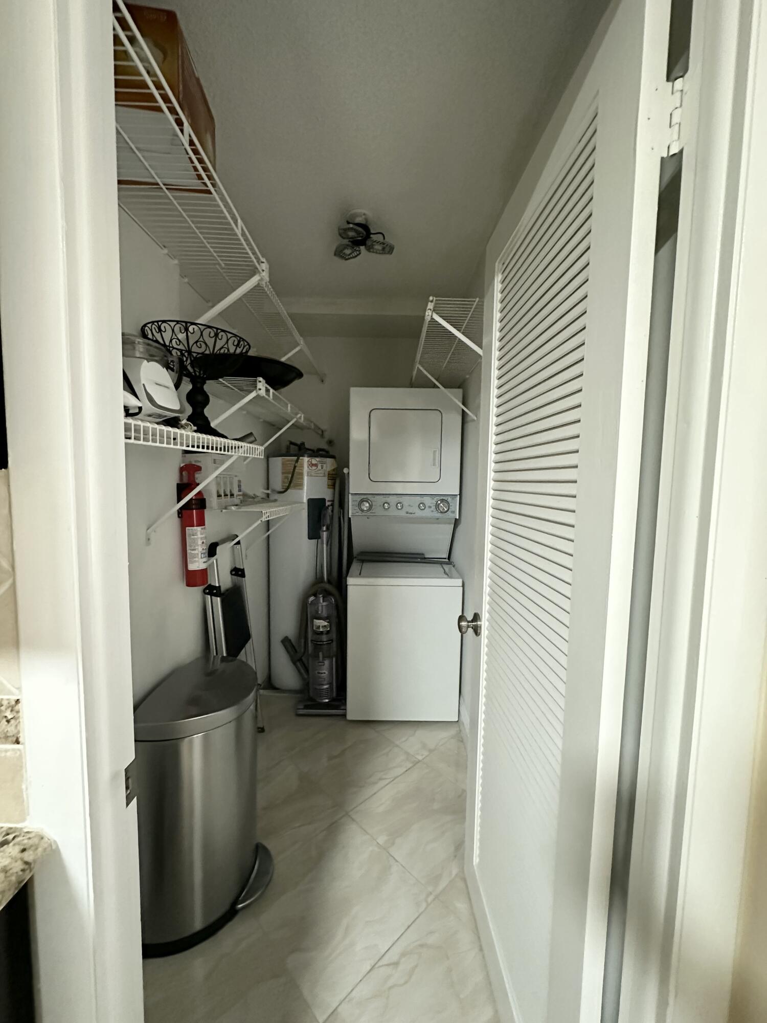 299 Northwest 52nd Terrace, Unit 422 Boca Raton, FL 33487 - Photo 31 of 39 IMG_7936