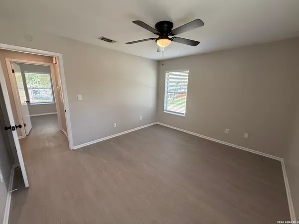 $1,525 | 795 Albert Street, New Braunfels, TX 78130