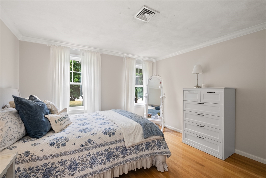 14 Harnden Road Foxboro, MA 02035 - Photo 23 of 40