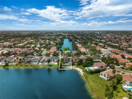 $899,000 | 18451 Northwest 13th Street, Pembroke Pines, FL 33029
