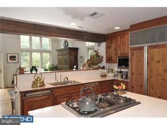 201 Ashwood Road Villanova, PA 19085 - Photo 4 of 10 Kitchen